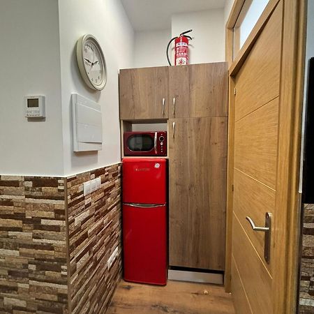 Apartamentos Deluxe Barajas Madrid Eksteriør billede